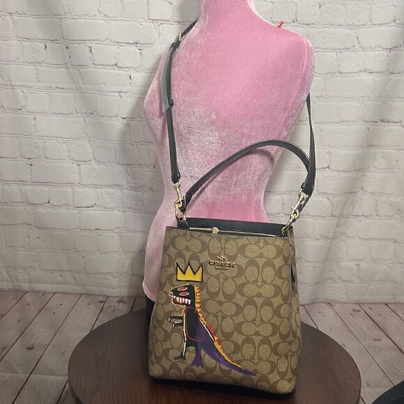 COACH X MICHEL JEAN BASQUIAT Pez Dispenser limited edition town bucket bag nwt - Picture 1 of 16